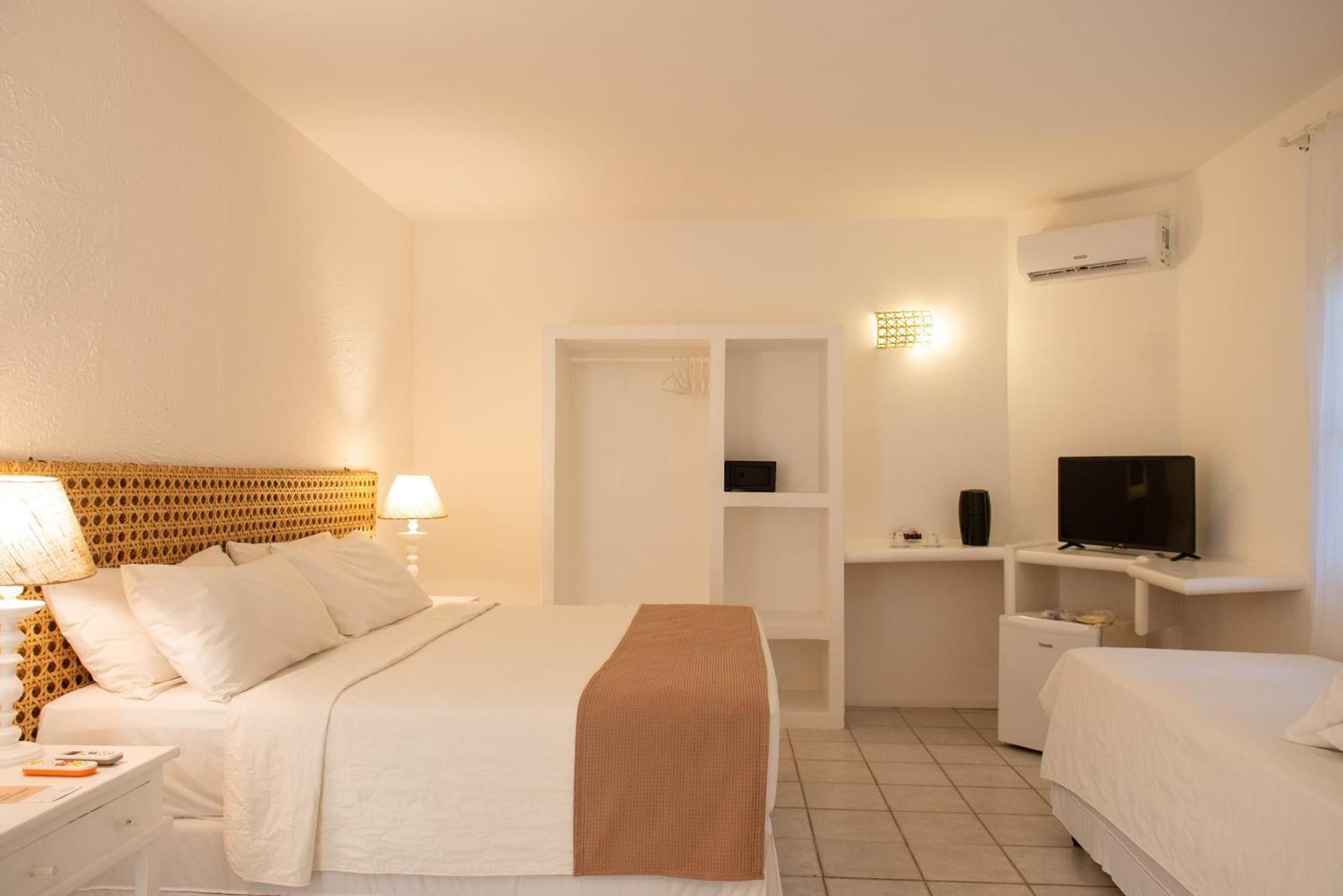 Saint Tropez Praia Hotel Порту-Сегуру Экстерьер фото