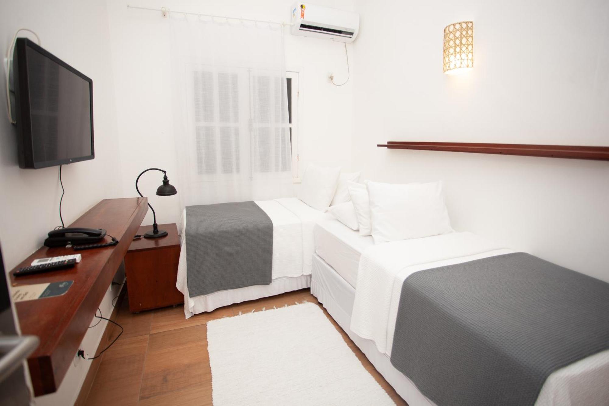 Saint Tropez Praia Hotel Порту-Сегуру Экстерьер фото